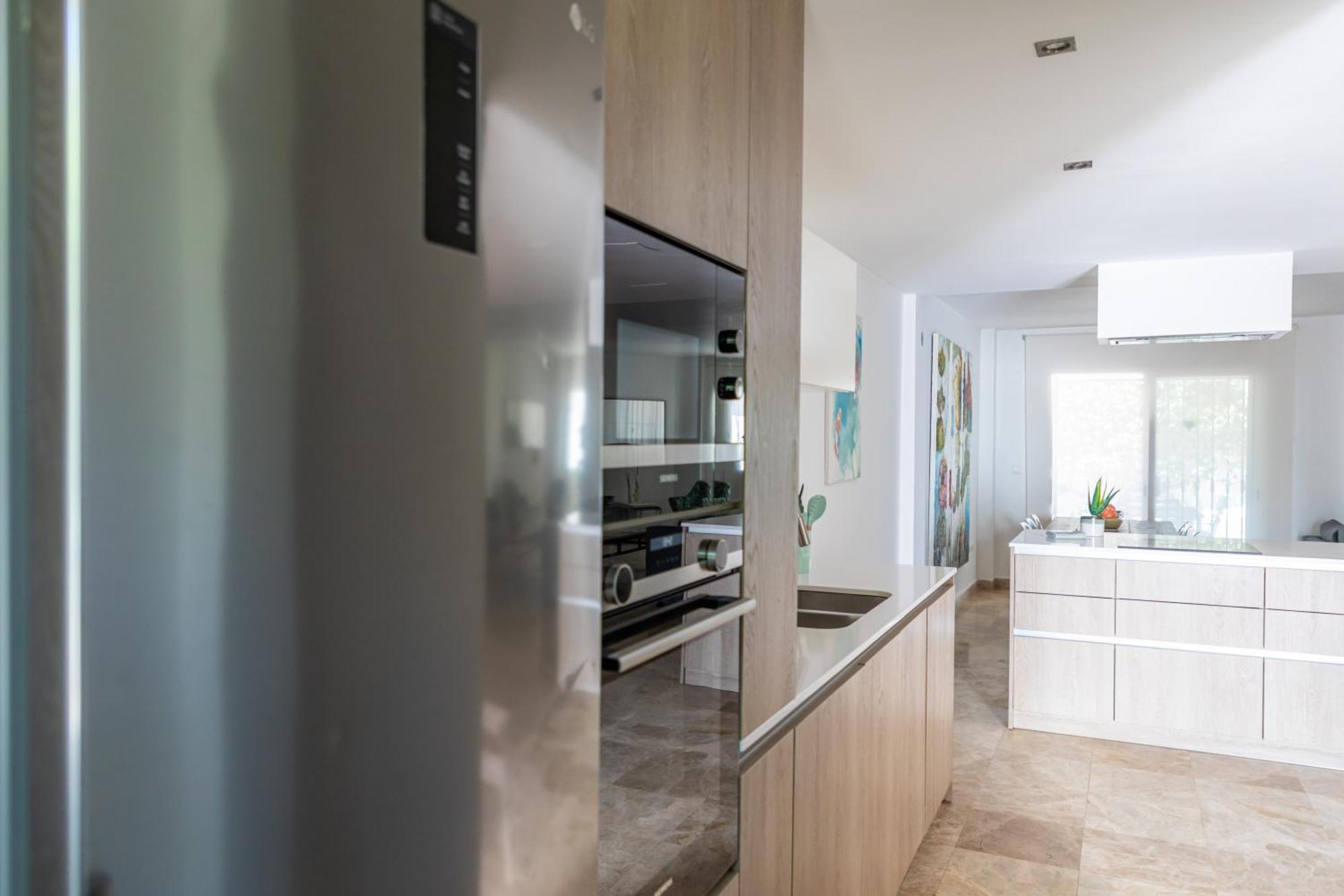 COVD 19 FREE- TOTAL PURIFIED - Chic House Marbella - 3 mm to Puerto Banús&Beach - Golden Mile - Direct access to Pool&Tropical Garden Exterior foto