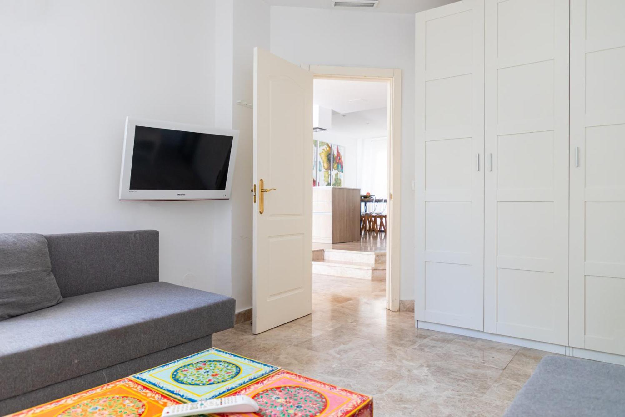 COVD 19 FREE- TOTAL PURIFIED - Chic House Marbella - 3 mm to Puerto Banús&Beach - Golden Mile - Direct access to Pool&Tropical Garden Exterior foto