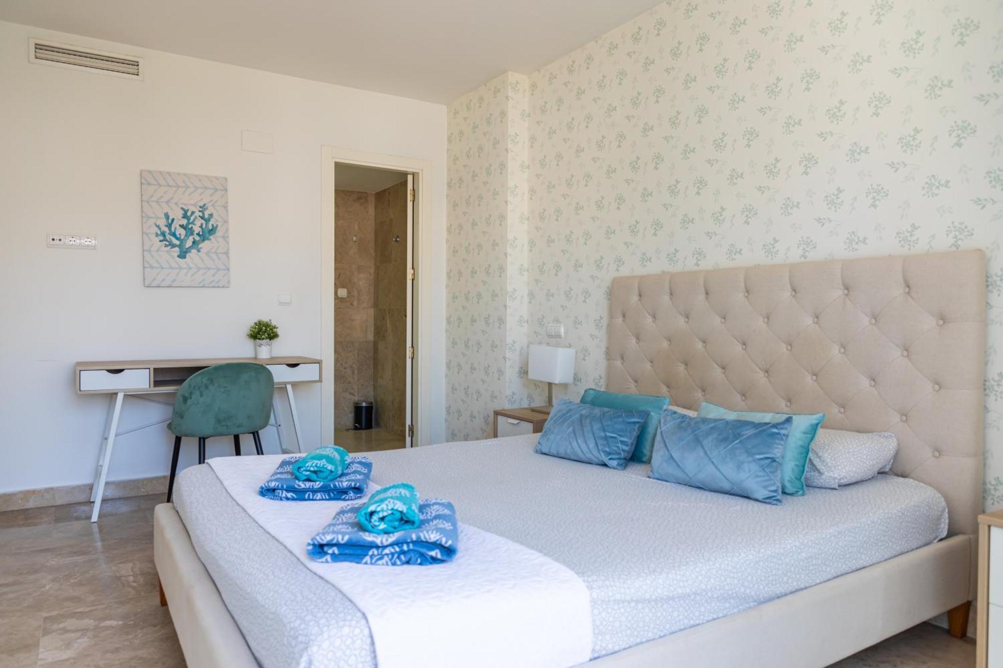 COVD 19 FREE- TOTAL PURIFIED - Chic House Marbella - 3 mm to Puerto Banús&Beach - Golden Mile - Direct access to Pool&Tropical Garden Exterior foto