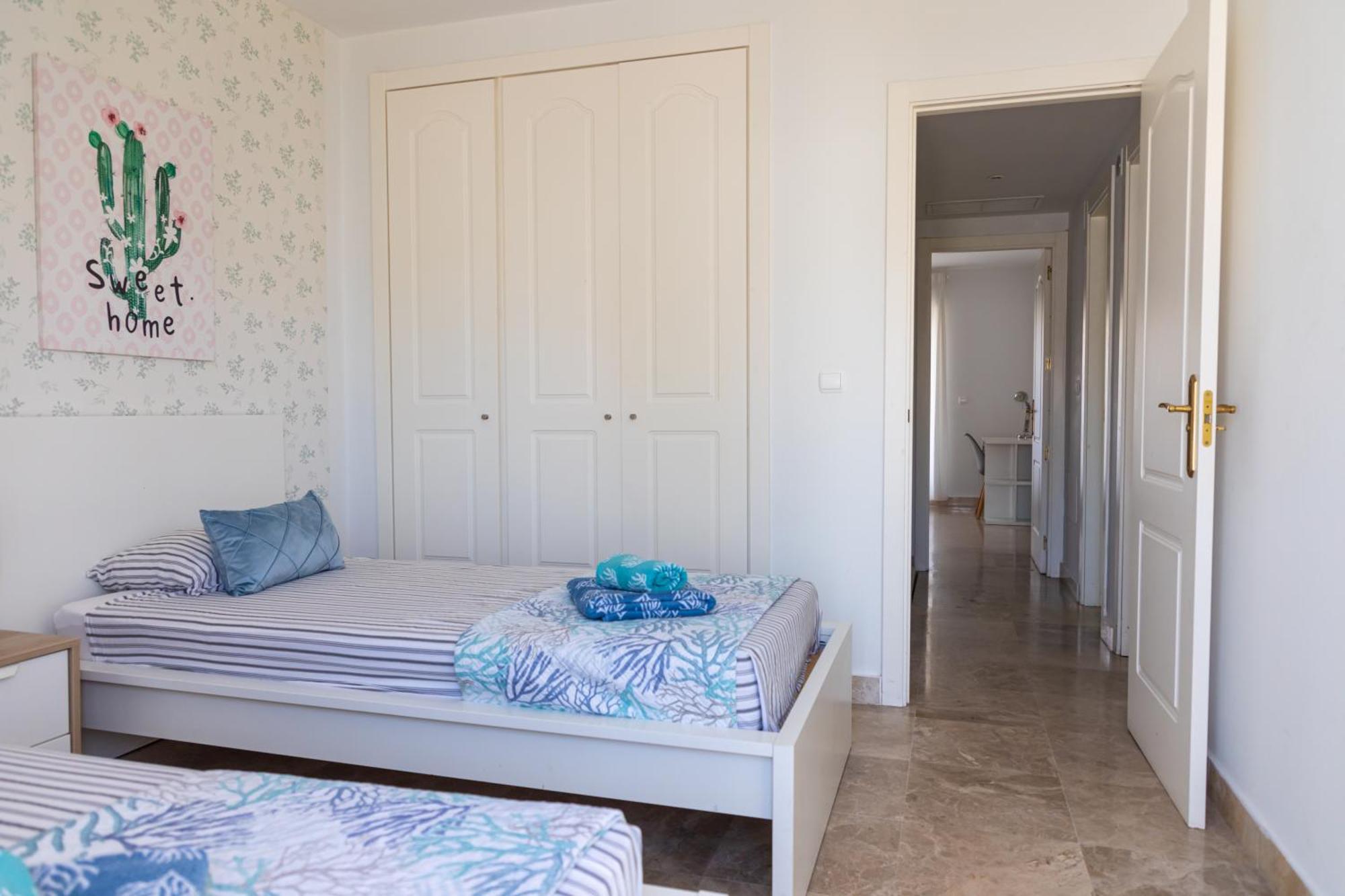 COVD 19 FREE- TOTAL PURIFIED - Chic House Marbella - 3 mm to Puerto Banús&Beach - Golden Mile - Direct access to Pool&Tropical Garden Exterior foto